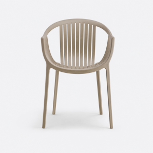 chaise avec accoudoirs_Belgique